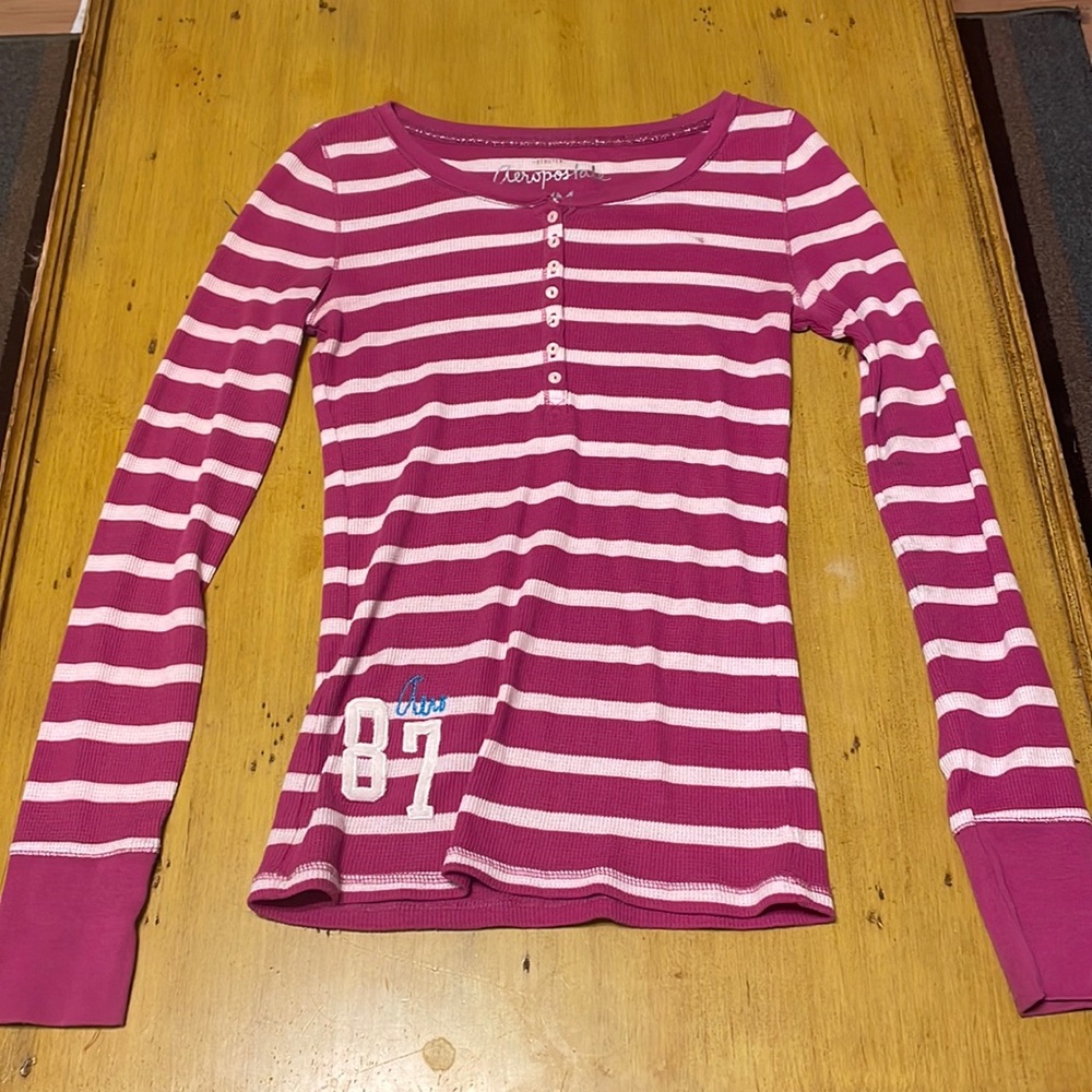 Aeropostale long sleeve top